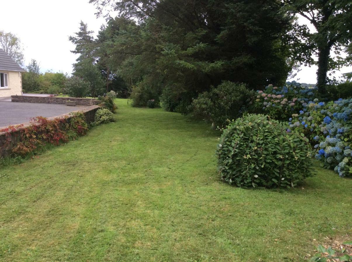 Hotel Pembrokeshire Fields Haverfordwest Exterior foto